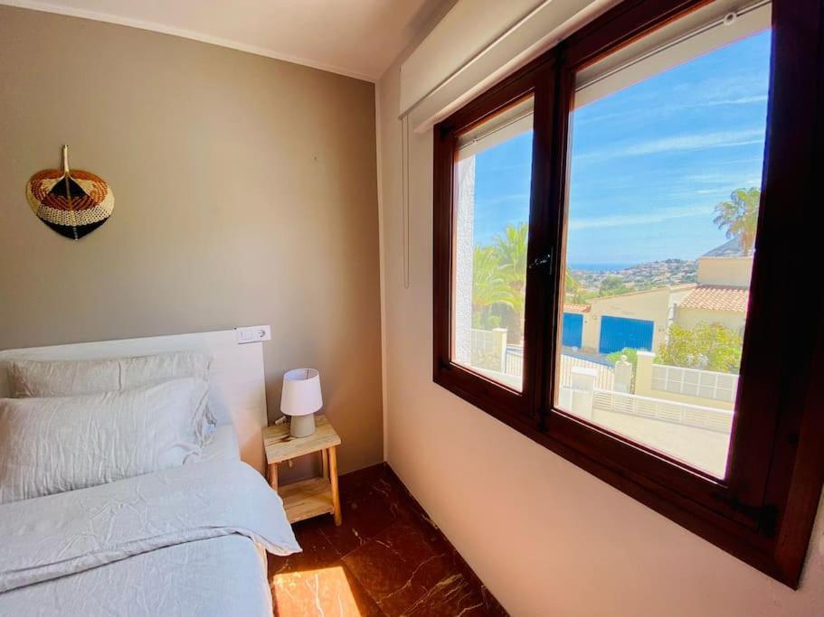 Villa With Private Pool And Close To The Beach 卡尔佩 外观 照片