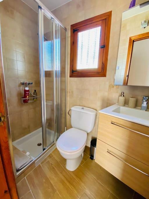 Villa With Private Pool And Close To The Beach 卡尔佩 外观 照片